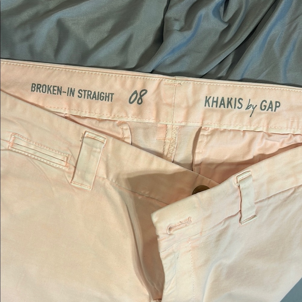 GAP Women’s Broken-In Straight Khakis - Pink with spots on it